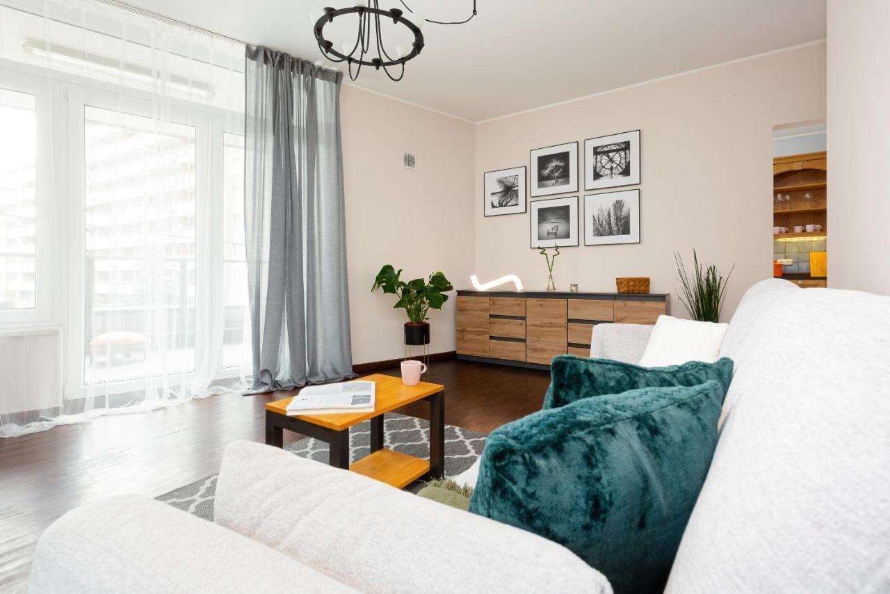 Apartamento Wola Banderii By Renters *