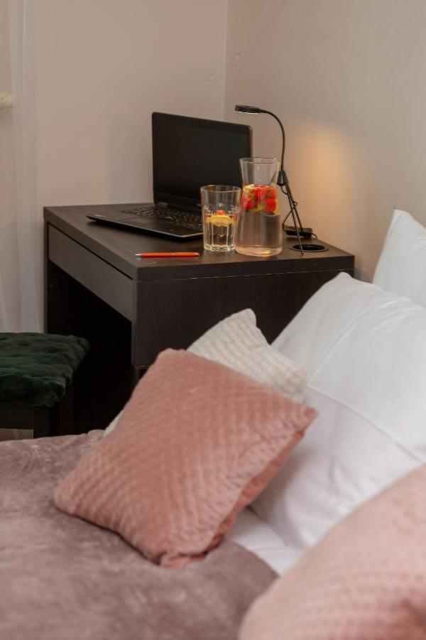 Wola Banderii By Renters Apartamento Varsóvia
