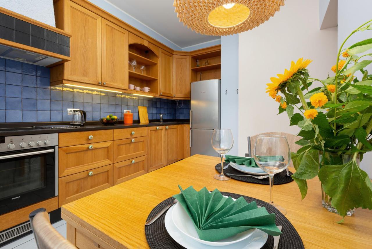 Apartamento Wola Banderii By Renters *