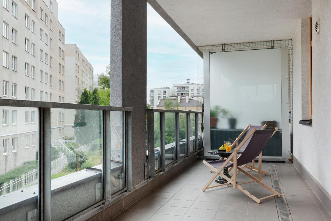 Apartamento Wola Banderii By Renters *