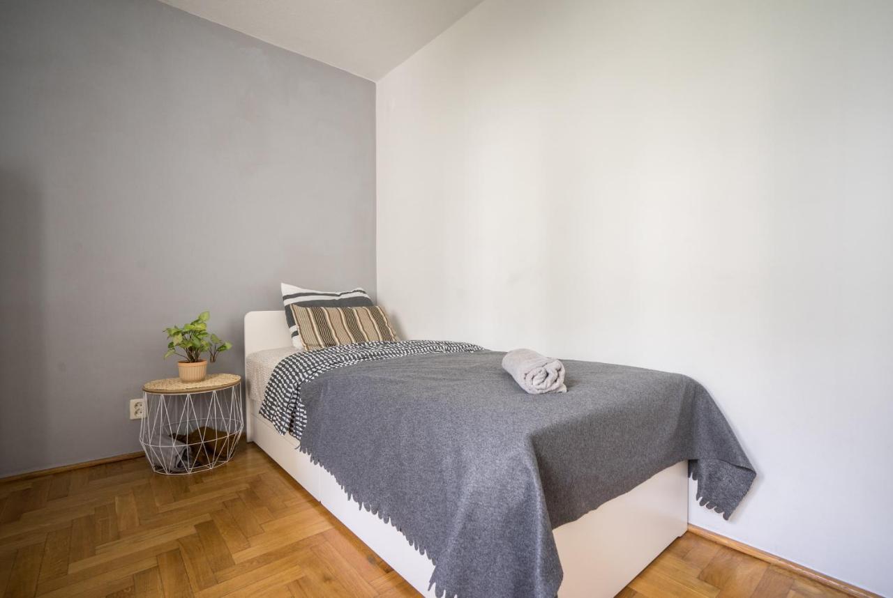 Căn hộ Oomph 3-bedroom Flat *