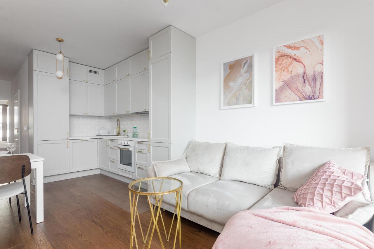 Apartment Burakowska Pastel Elegant