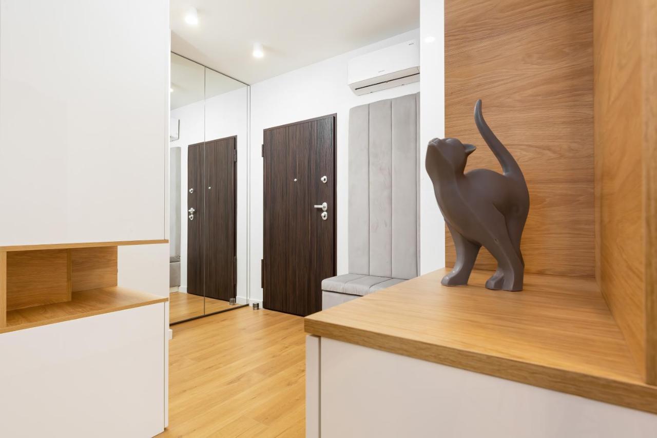 Center Grzybowska By Renters Prestige Apartment *