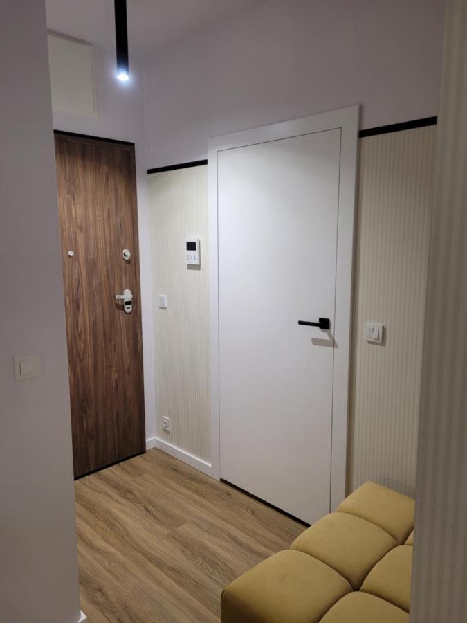 Vizzit Us Premium Marina Mokotow Apartment *