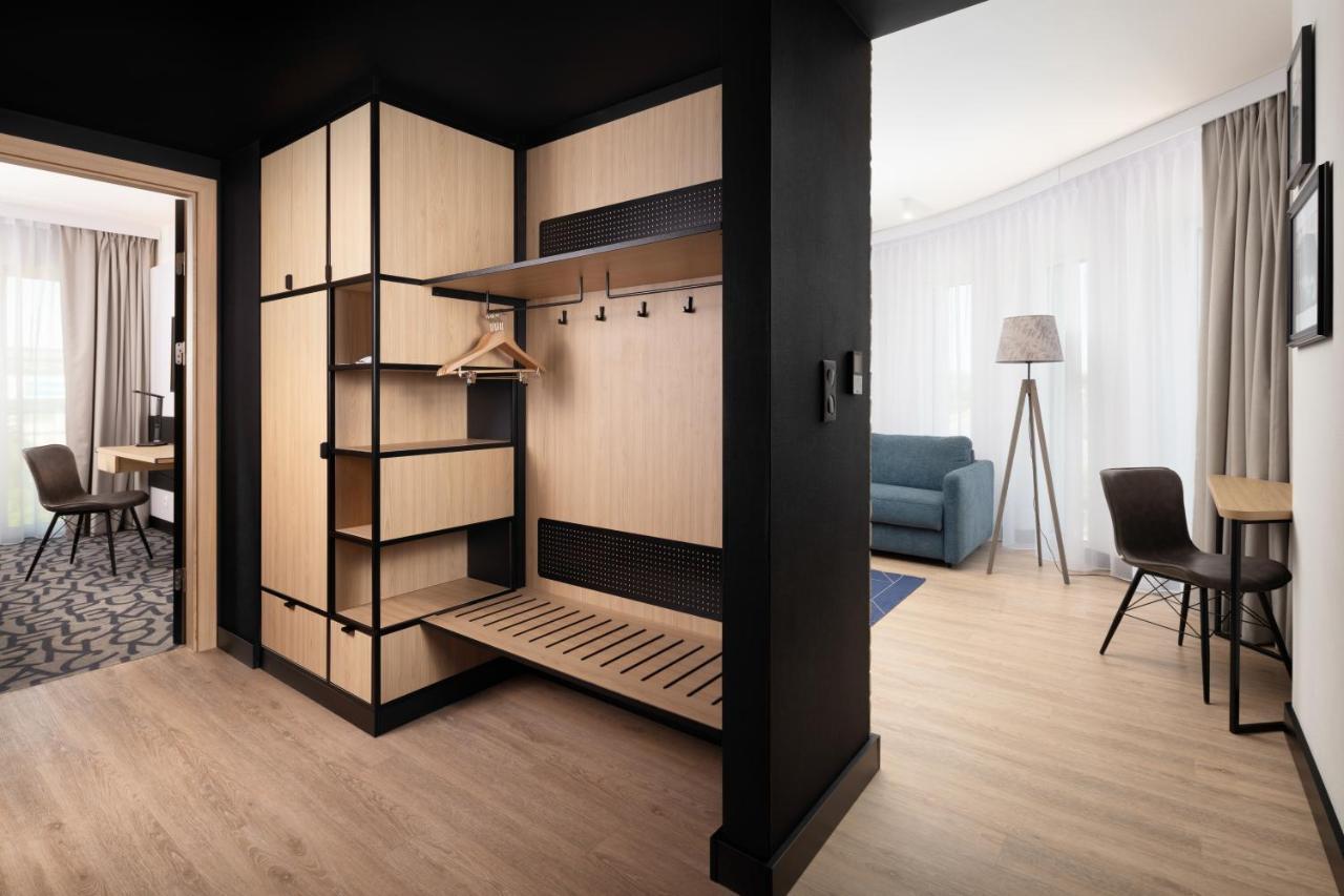 Mercure Ursus Station 4*