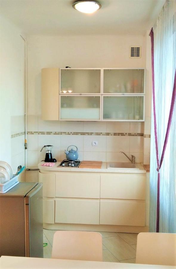 Apartment Hallera Square 27m2
