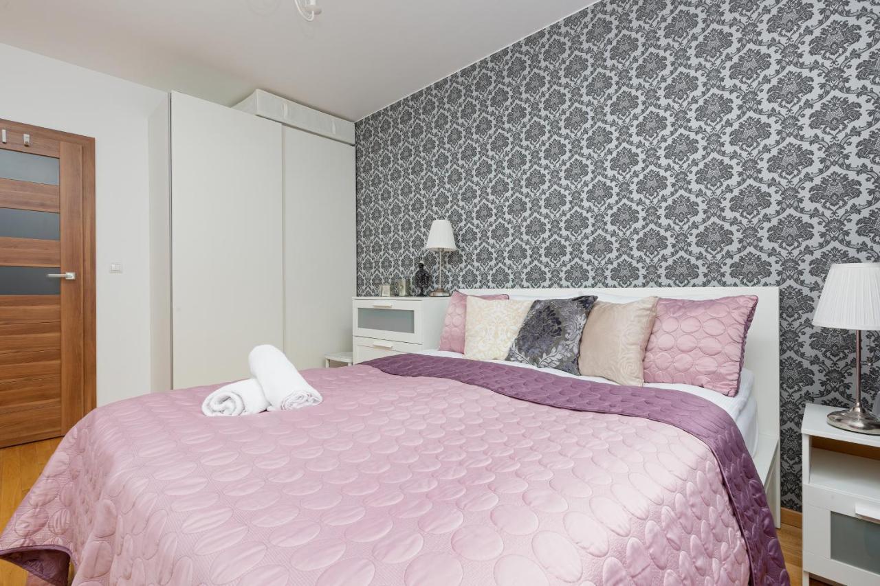 Atrium Ursus By Renters Apartment *