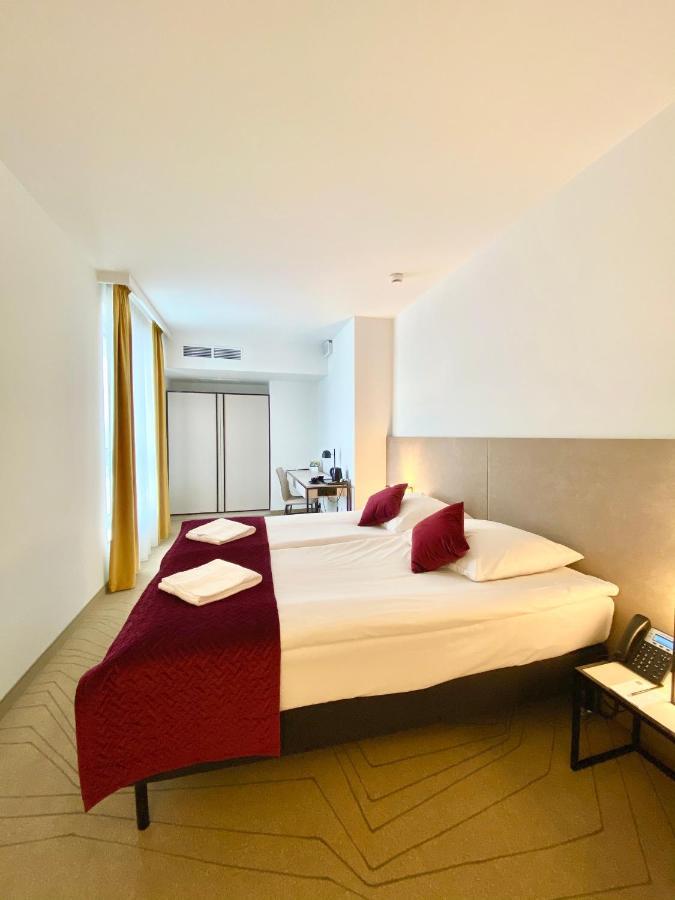 Hotel Arche Krakowska 4*