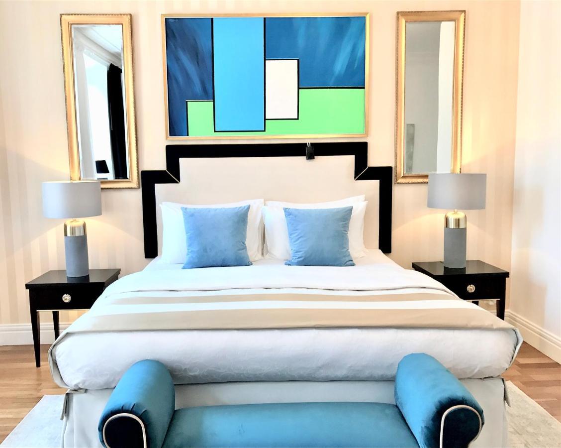 Luxury & Mondrian Market Square Ii 5* Warsaw
