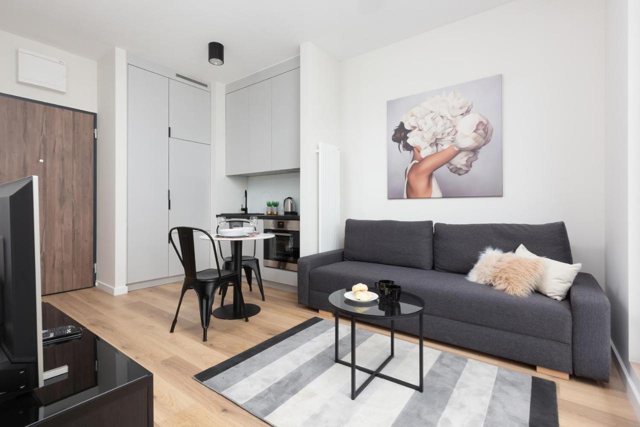 Business Center Wola Ordona By Renters * Varsóvia