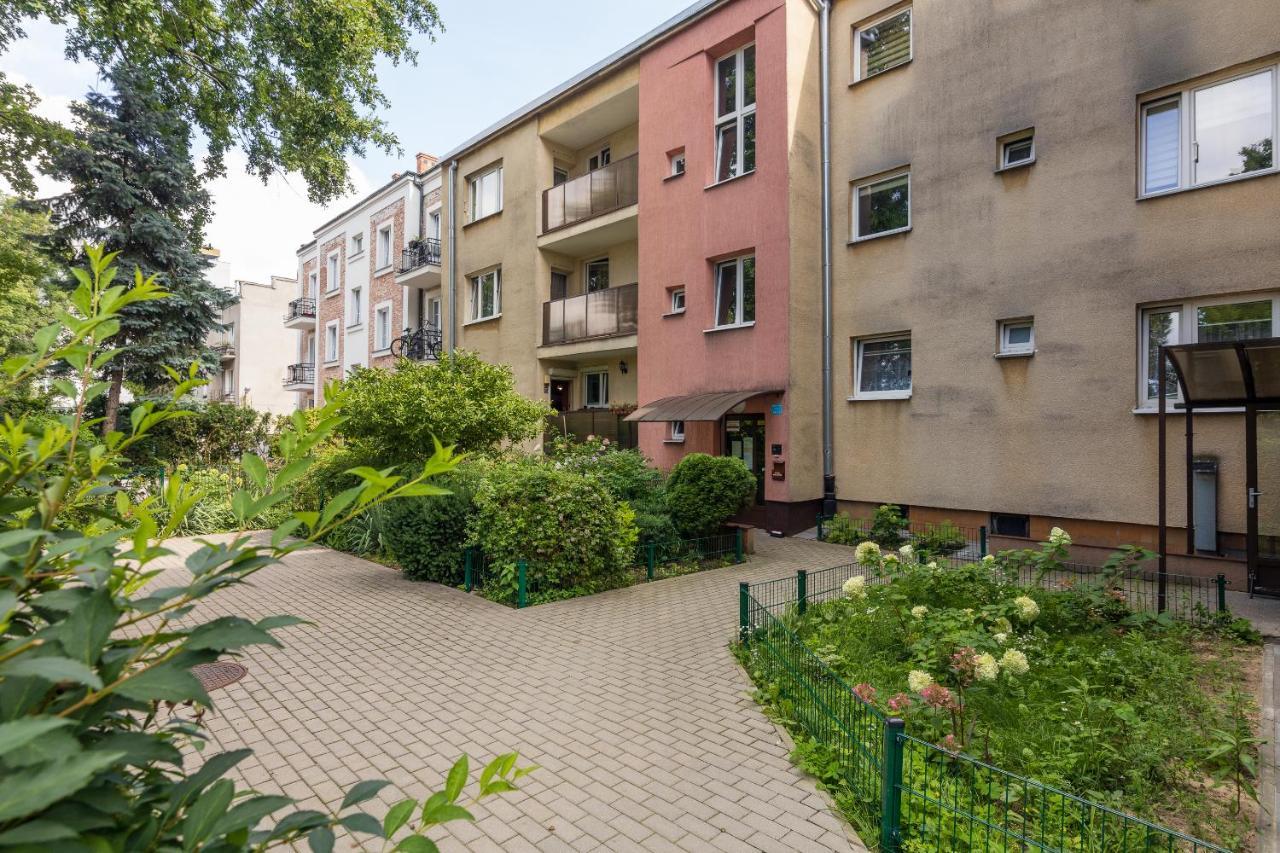 Wlochy Ratusz Lovely Apartamento
