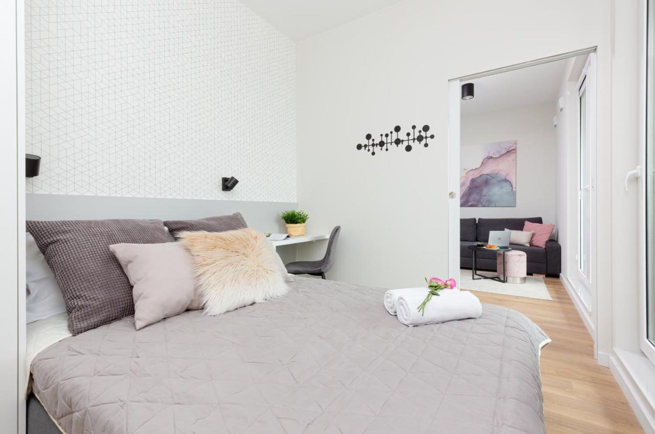 Business Center Wola Ordona By Renters Apartamento