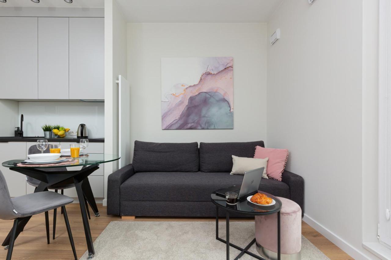 Business Center Wola Ordona By Renters *