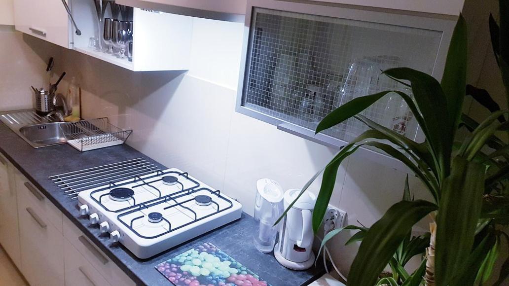 Przejazdem Na Polnoc Bielany Apartment *