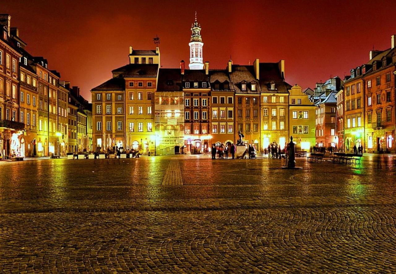 Elegant Old Town Market Apartment *