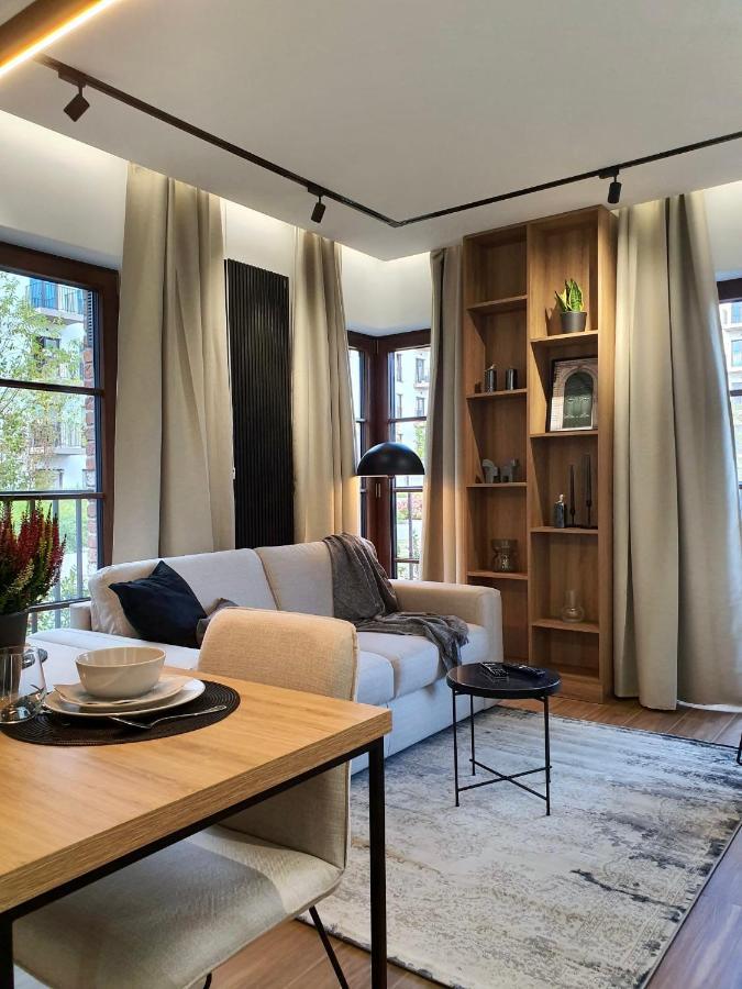 Apartment Luxury 2-room In Praga-polnoc Port Praski