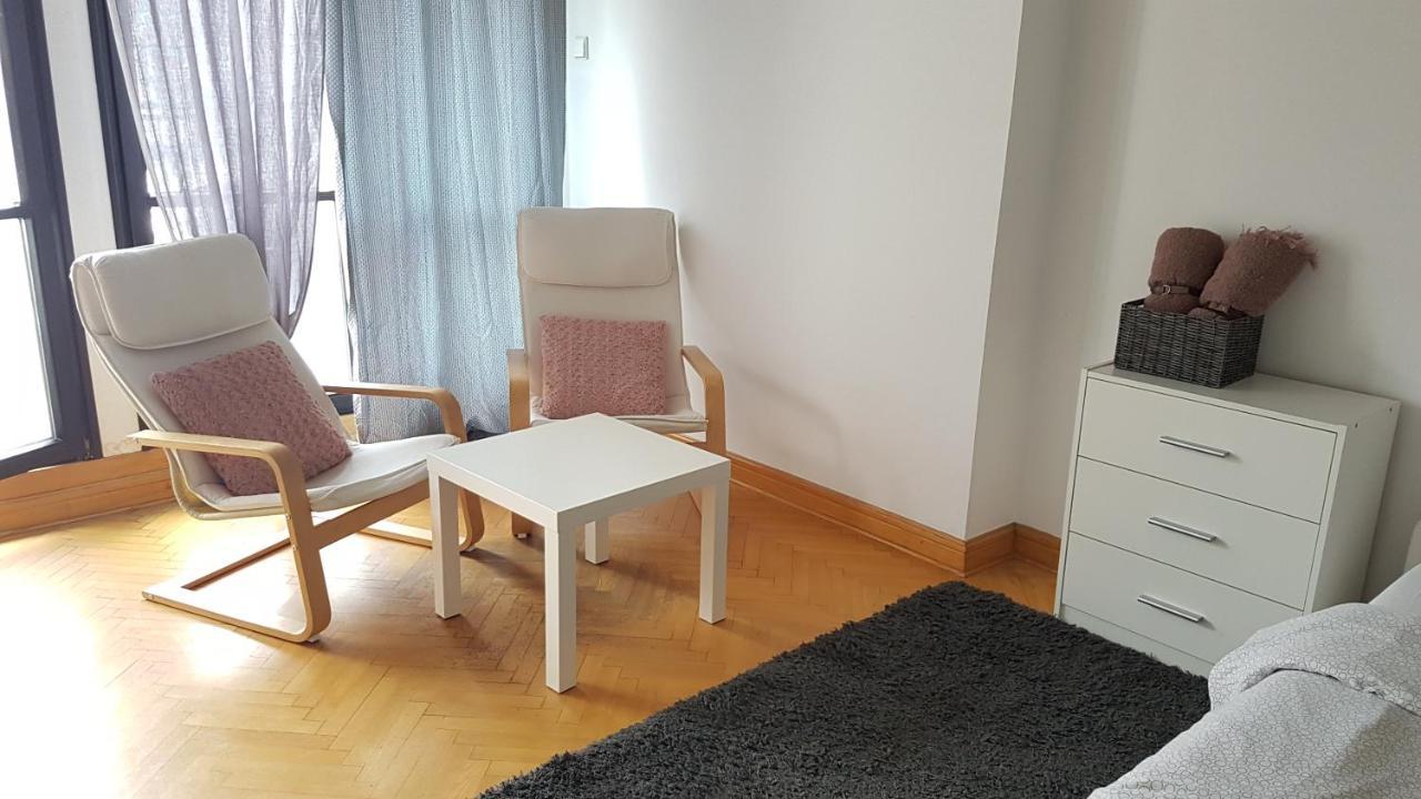 Wood Stara Ochota Privatunterkunft Warschau