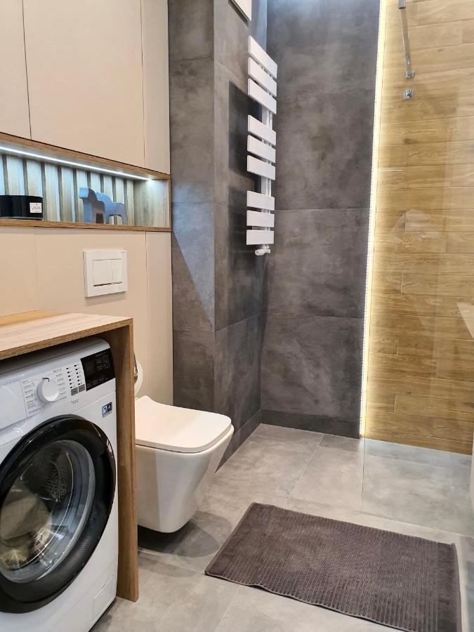 Apartment Luxury 2-room In Praga-polnoc Port Praski Warsaw
