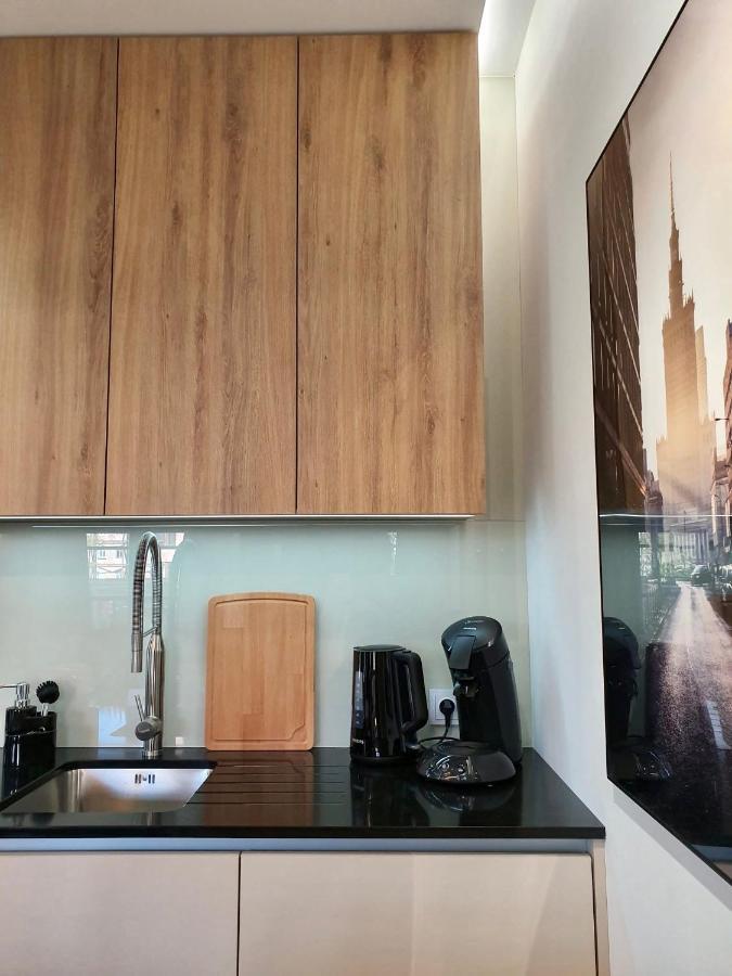 Apartment Luxury 2-room In Praga-polnoc Port Praski