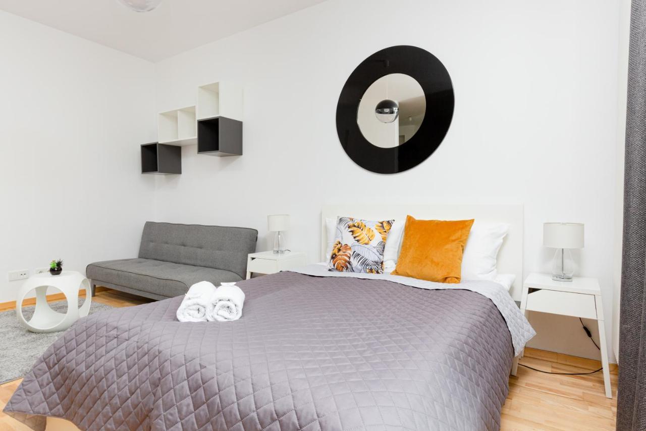 Apartamento 19 Dzielnica By Renters Varsóvia