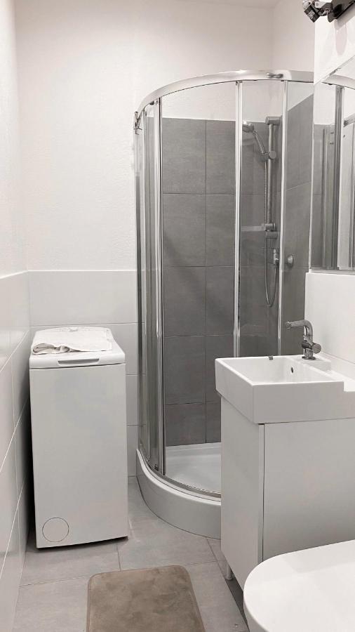 21 Podchorazych Near Royal Lazienki Park Apartment Warschau