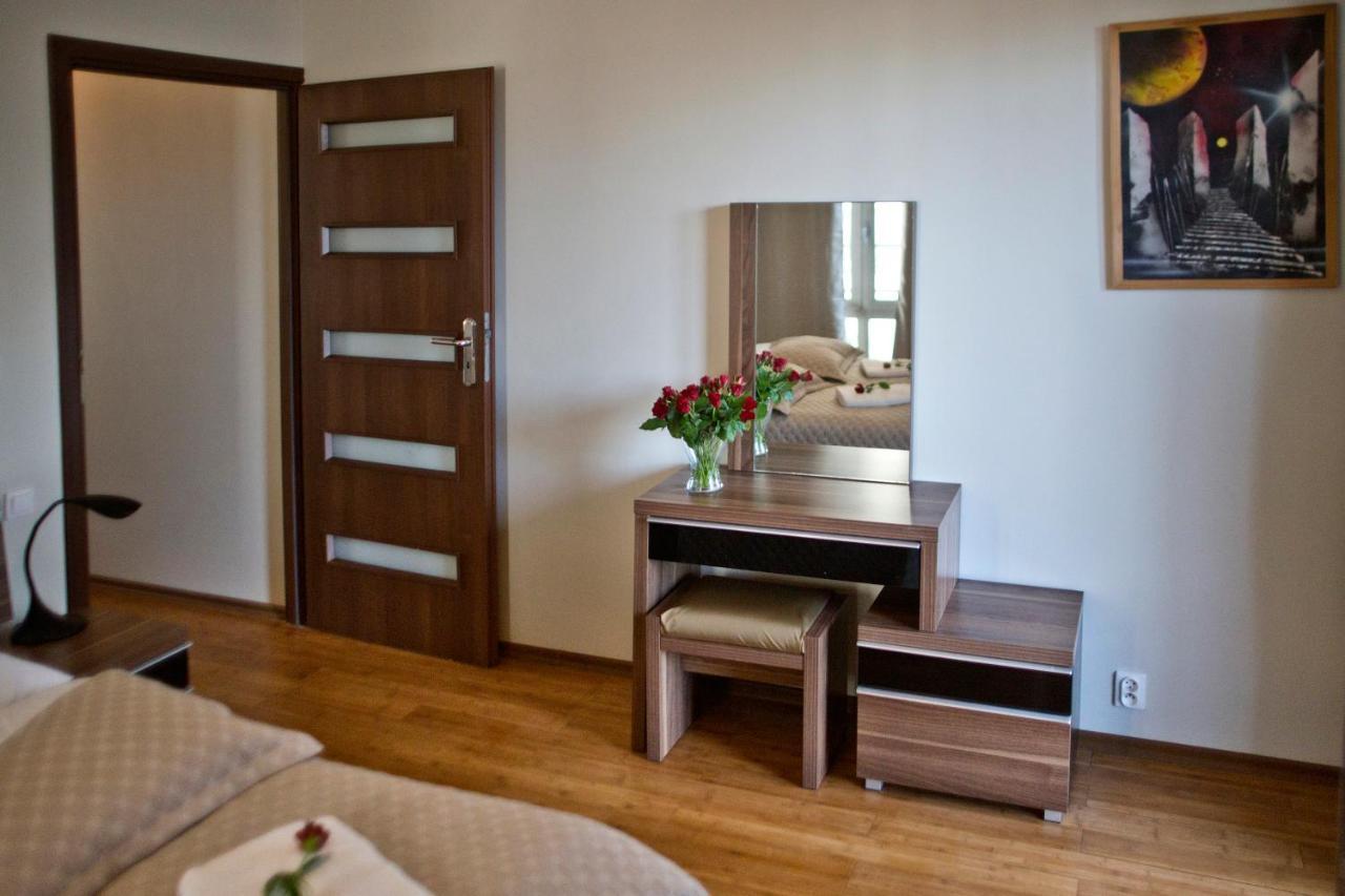 Apartment P&o Serviced Bukowinska Warsaw