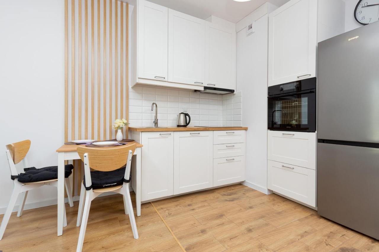 Apartamento Forum Wola Jana Kazimierza By Renters Varsóvia