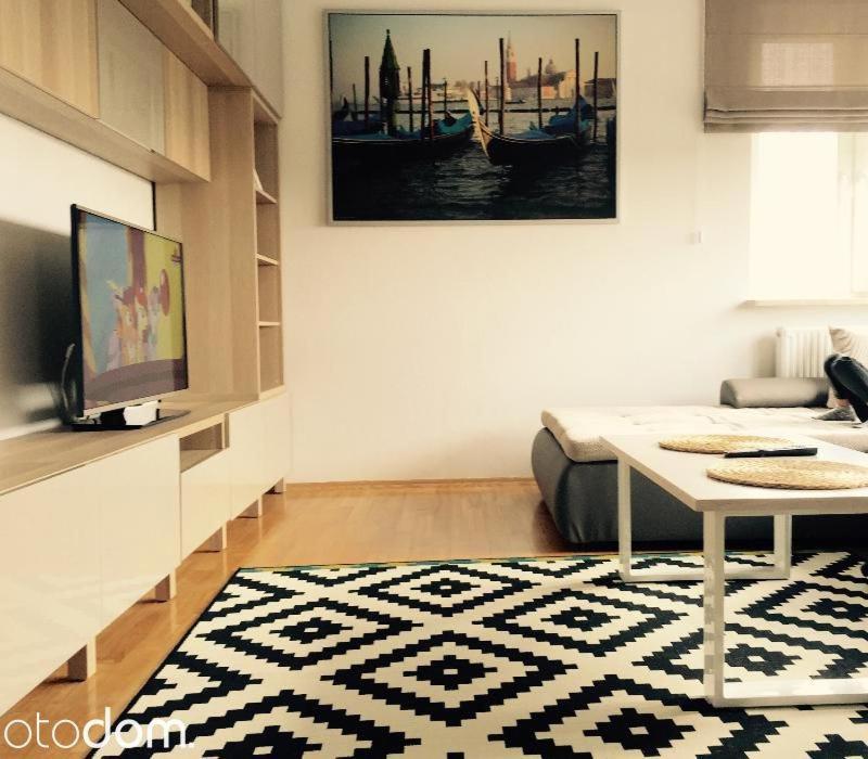 Nad Jeziorkiem Apartment Warsaw