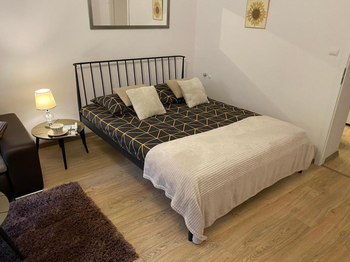 Apartament Arsenal *