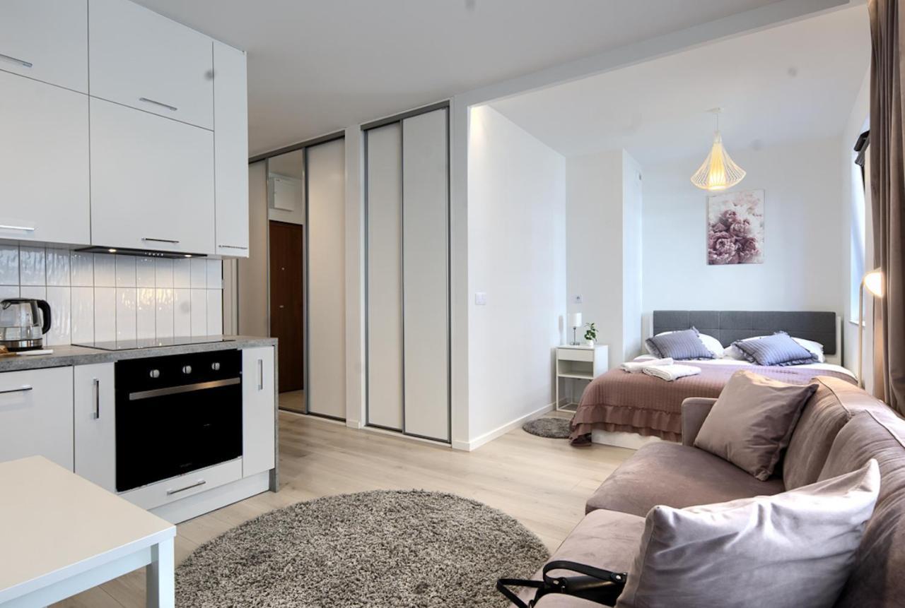 Kazou Service Przy Arkadii Apartment *