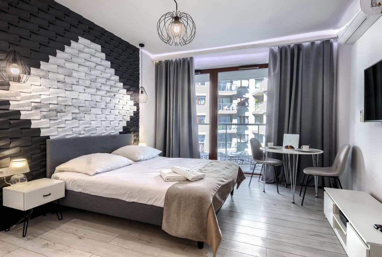 Kazou Arkadia Warsaw