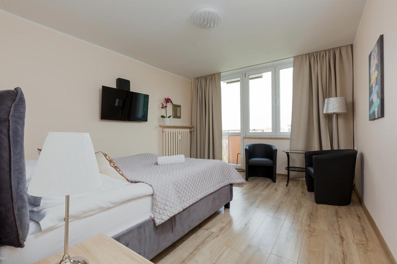 Royal Park Sielecka By Renters Căn hộ Warsaw