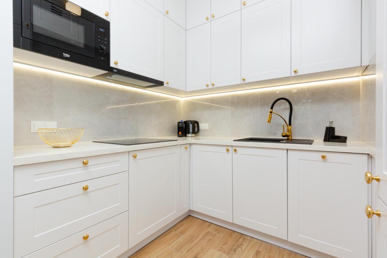 Apartamento Ogrodowa Business Wola By Renters Prestige