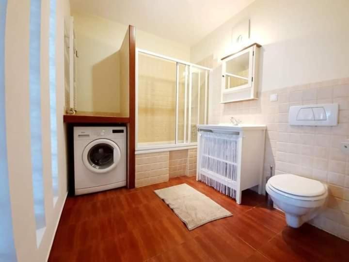 Lucka Apartment Warsaw