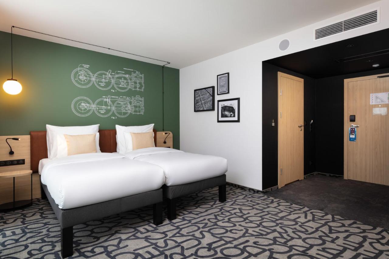 Hotel Mercure Ursus Station 4*