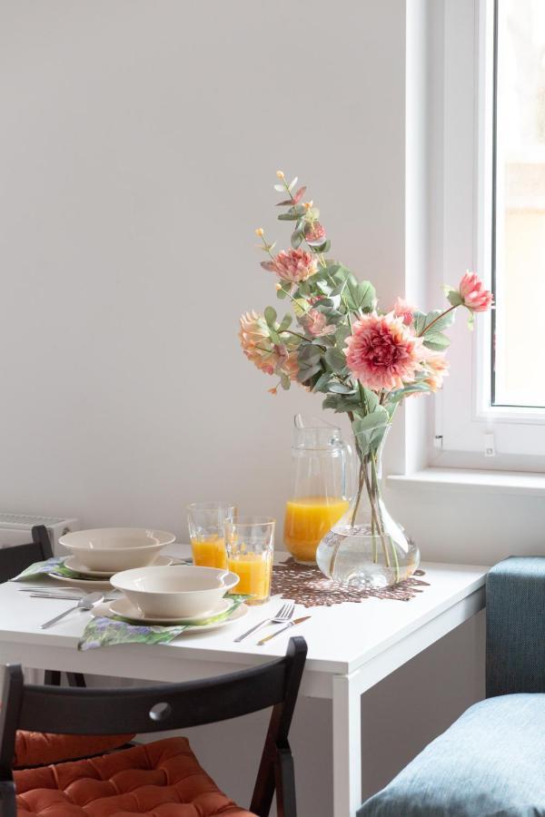 Apartament Ochota Siemieńskiego By Renters Warszawa