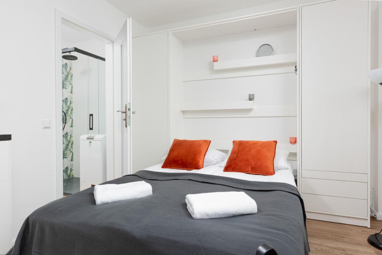 Ochota Siemieńskiego By Renters *