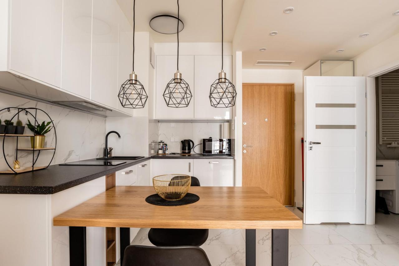 Apartamento High Standard Studio In The Heart Of Varsóvia