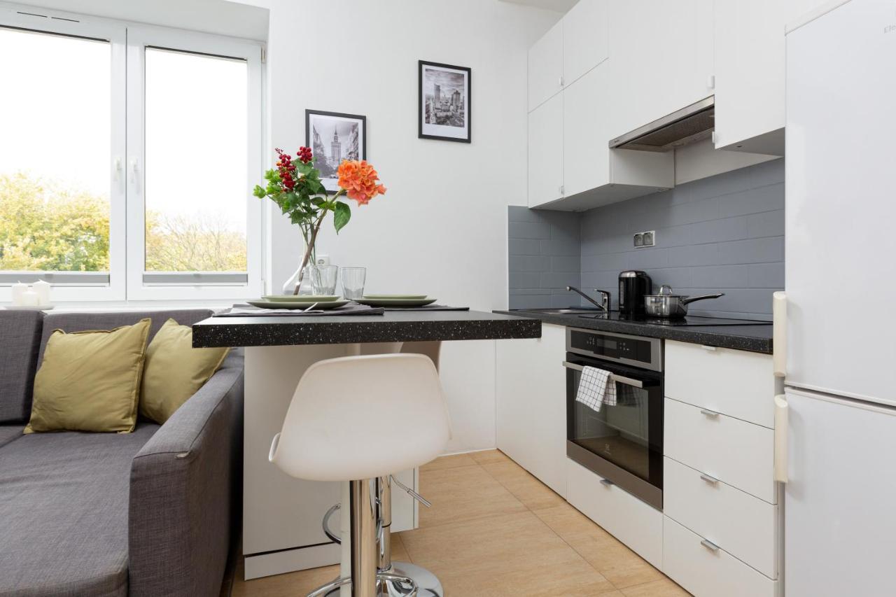 Metro Mlynow Wola Dlugosza By Renters Apartment Warsaw