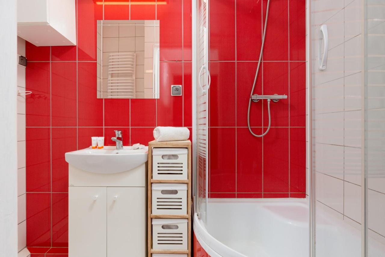 Metro Mlynow Wola Dlugosza By Renters Apartment Warsaw