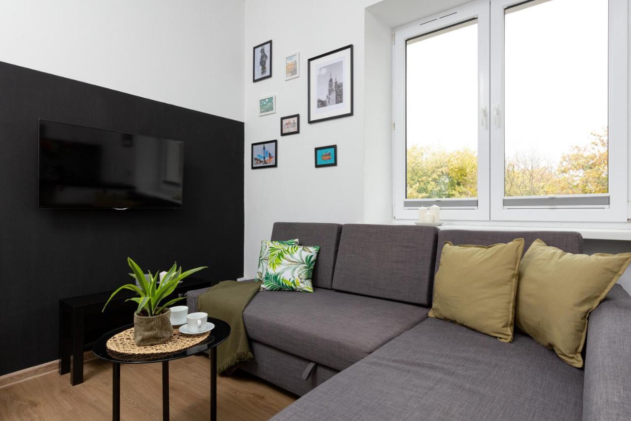 Apartment Metro Mlynow Wola Dlugosza By Renters *