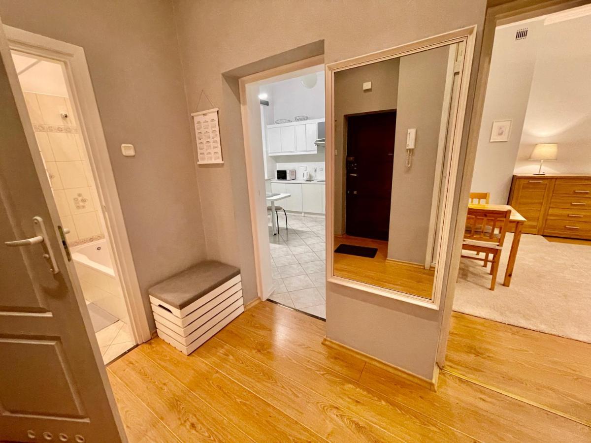 Apartment Royal 2 Old Town Fast Wifi Netflix Hbo Appletv+ *