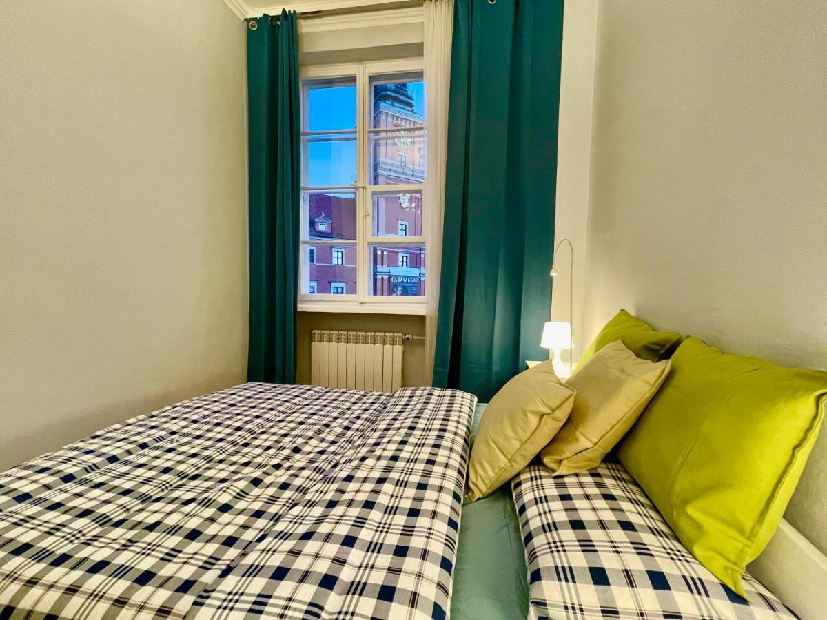 Royal 2 Old Town Fast Wifi Netflix Hbo Appletv+ Warsaw