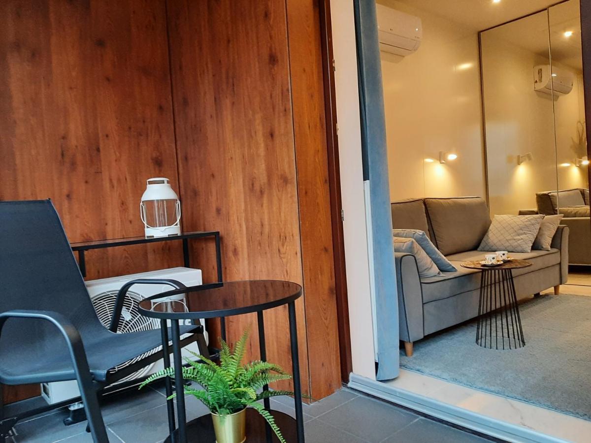 Siedmiogrodzka - Most Handy Location, Aircon & Garage Free Apartment