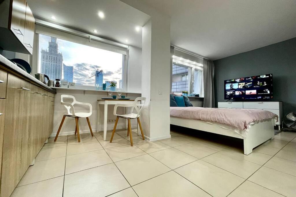 Apartment Gold 3 Metro X2 Wifi 300 Mbs 60'tv Netflix Hbo Appletv+