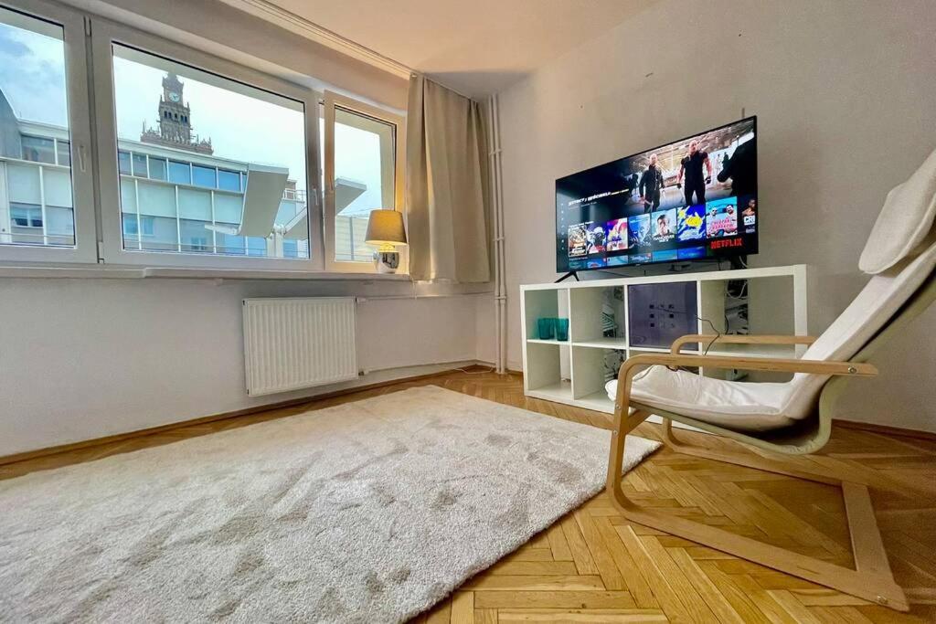 Super Sawa 2 Metro Wifi 500 Mbs Tv'50 Netflix Hbo Appletv+ Apartament *