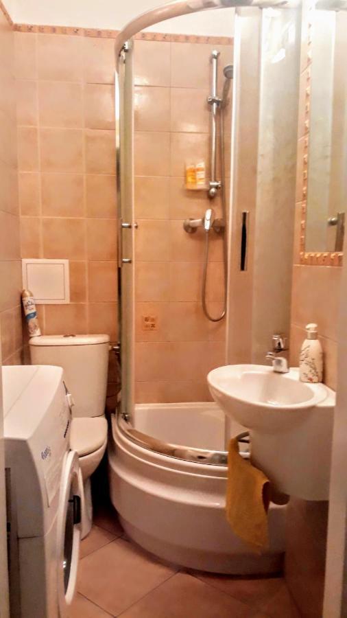 Kawalerka Na Starym Zoliborzu Apartment