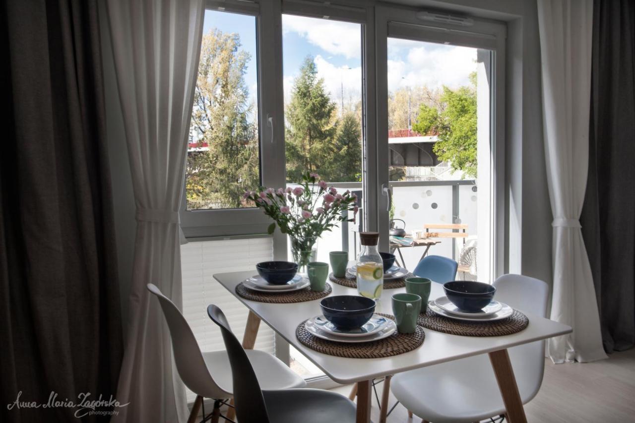Apartment Olszowa 14 By The River *