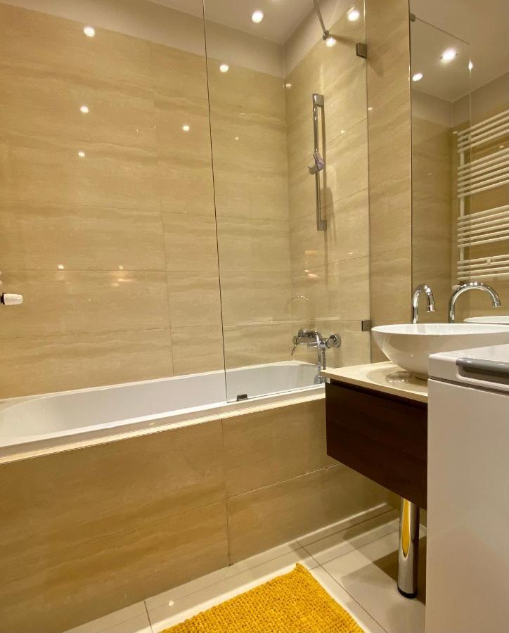 Platinum Towers Red Star Apart Apartament