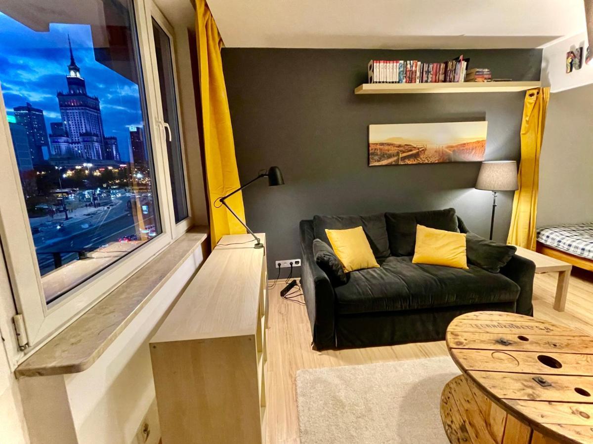 Apartment Forum Metro Wifi 1gbs 70'tv Netflix Hbo Appletv *